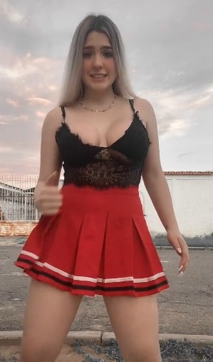 Francesca Trisini Hot Dance Video