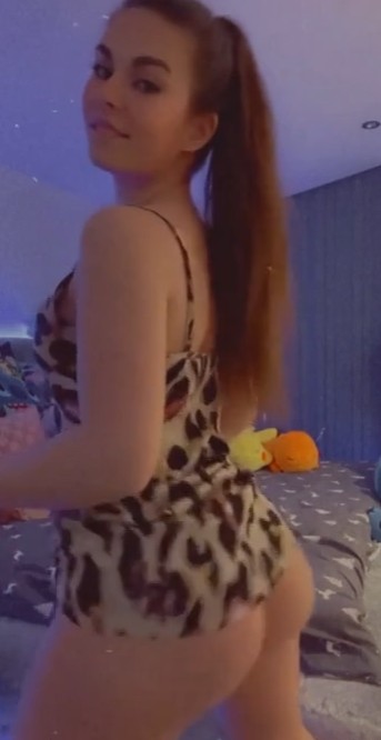 Lauren Alexis Hot Nude booty Video