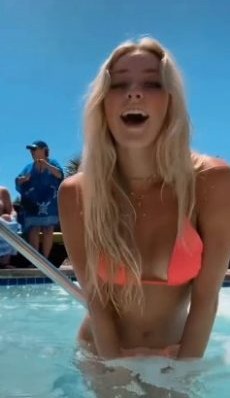 Natalie Reynolds Hot Sexy Video 17