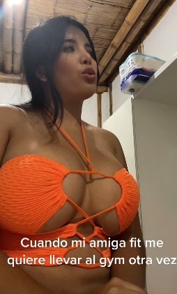 Alejandra Quiroz Hot Big tits Video